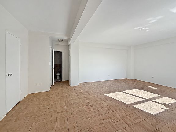 4th image of 345 W 145th St APT 4B2