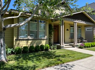 832 NE Revere Ave, Bend, OR 97701