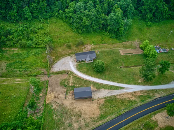 9065 Highway 705, West Liberty, KY 41472