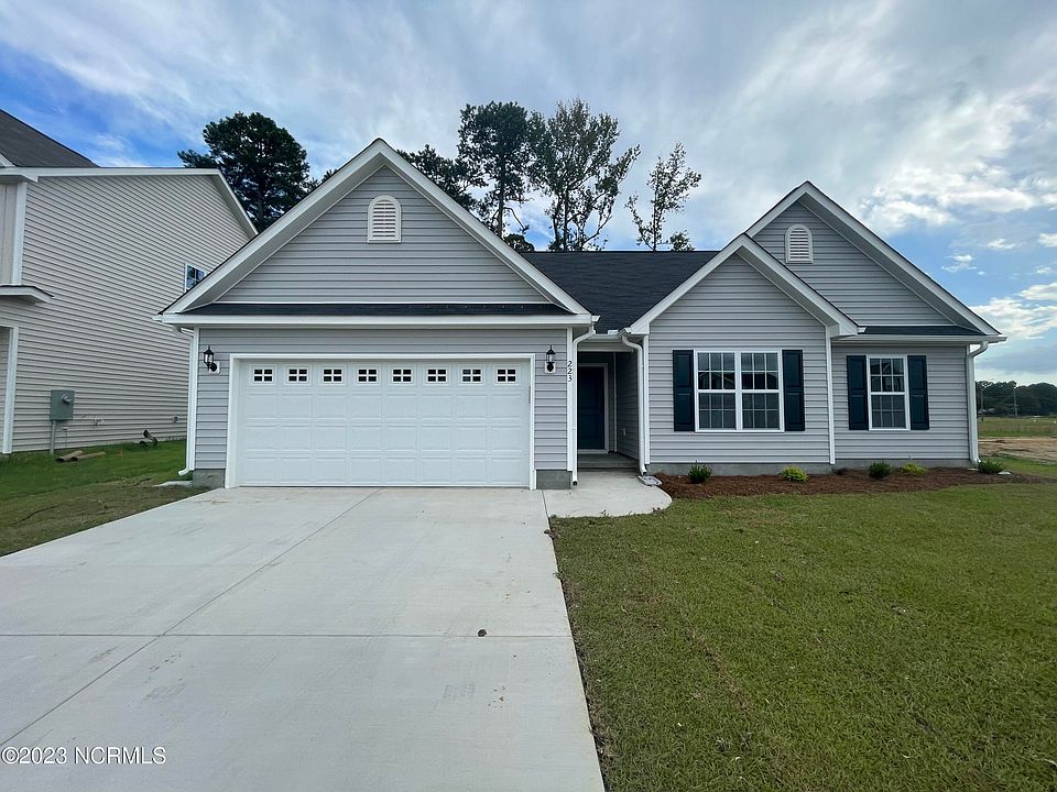 1st image of 223 Sequoia Drive