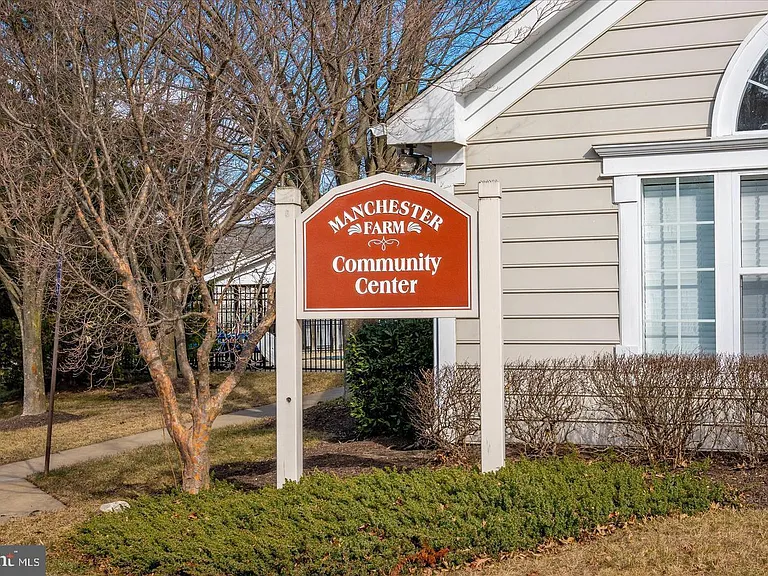 13860 Crosstie Dr — Photo 18