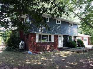 17 Linwood Dr, Rio Grande, OH 45674