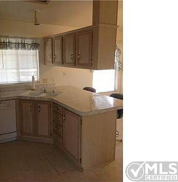 3rd image of 1600 E Vista Way Space 89