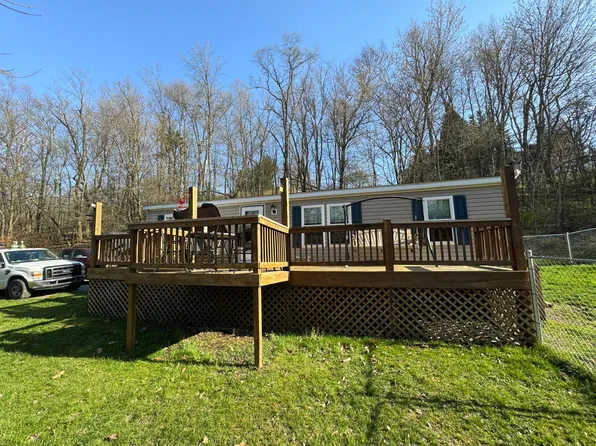 80 Steep Hill Dr, Clearfield, PA 16830