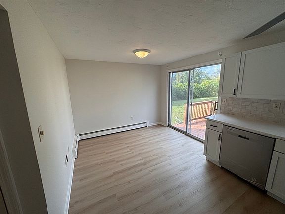 5th image of 12 Lydon Ln #C2