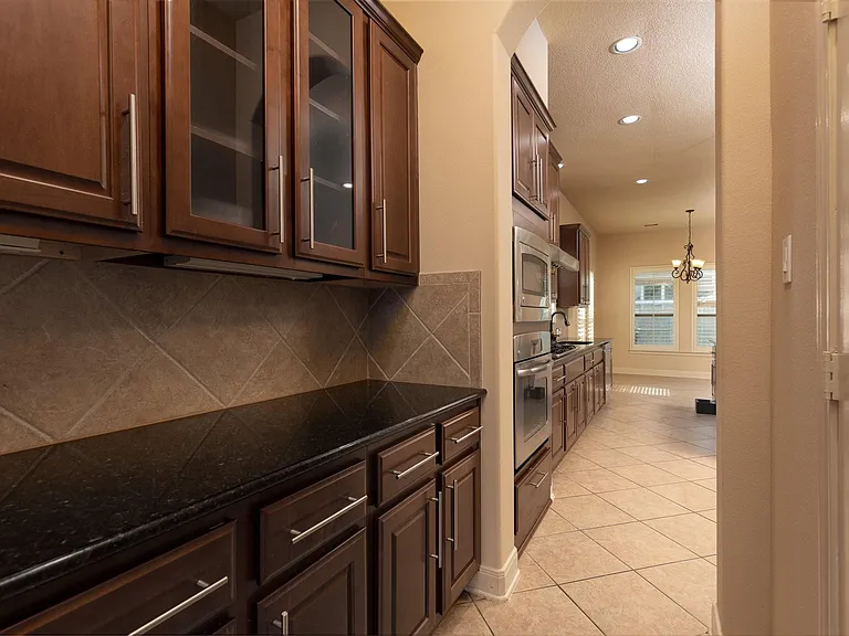 17303 Quiet Shores Dr — Photo 9