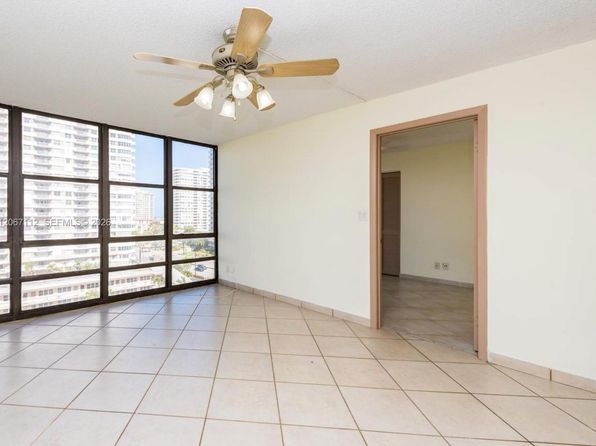2049 S Ocean Dr APT 806