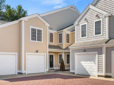 42 Village Dr #42, Quincy, MA, 02169