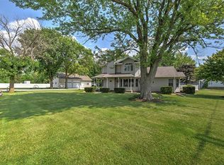 102 Williams Way, Maroa, IL 61756