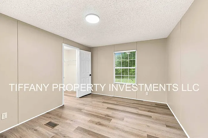 148 Helen Young Dr — Photo 14