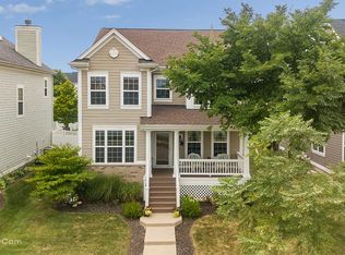 91 Atkinson Dr, Sugar Grove, IL 60554