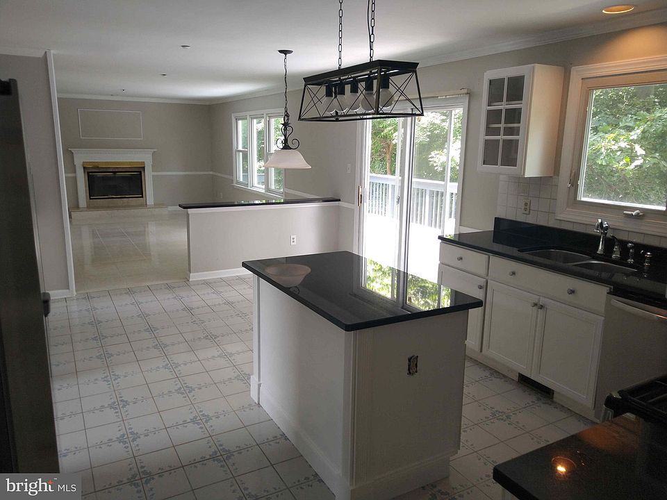 1513 Grovenor Ct, West Chester, PA 19380 | Zillow