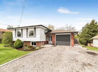 34 Oswego Park Rd, Haldimand County, ON N1A 2W2
