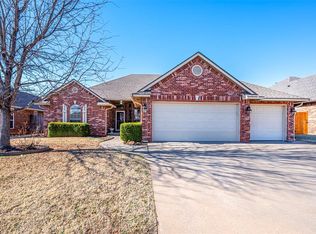 705 Ellsworth Ave, Yukon, OK 73099