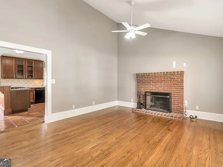 2467 Ellijay Dr NE — Photo 5