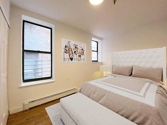 3rd image of 315 W 113th St #1B