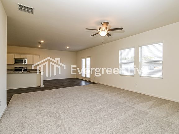 3rd image of 207 Long Dr