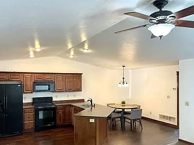 103 Covey Ct #A — Photo 8