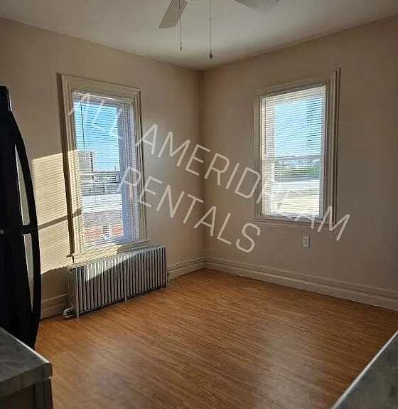 920 Carlisle St #2 — Photo 6