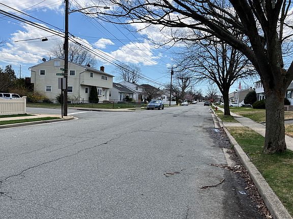 4th image of 52 Kudl Ave