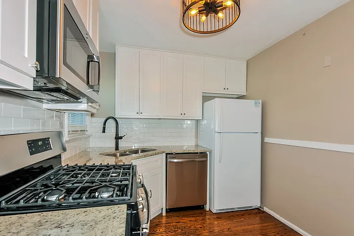 4221 Schiller Pl — Photo 14