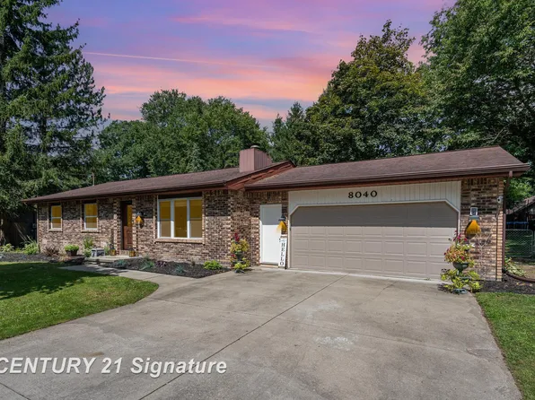 8040 Garwood Dr, Saginaw, MI 48609