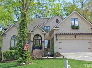 102 Blackheath Ct, Cary, NC 27513