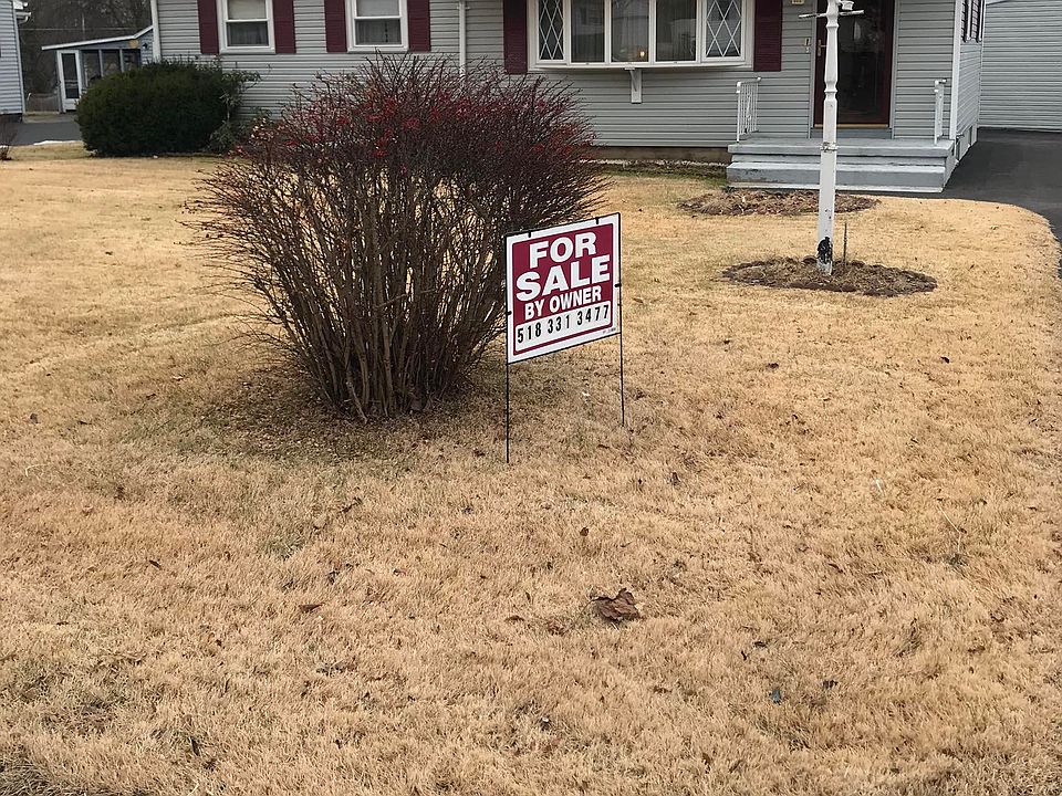 1st image of 11 Terri Ave
