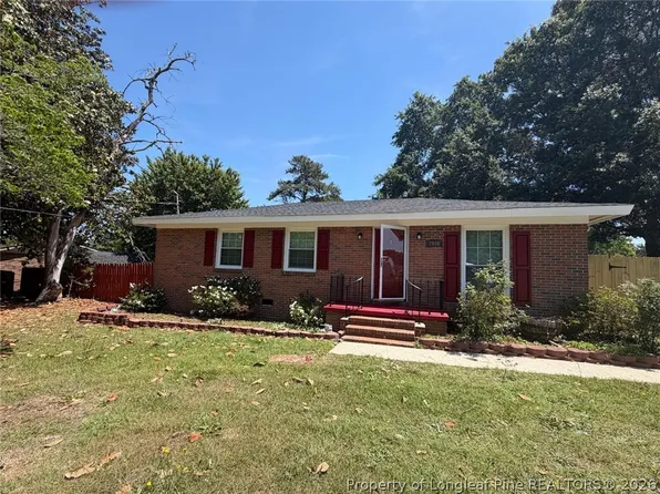 7046 Ryan St, Fayetteville, NC 28314
