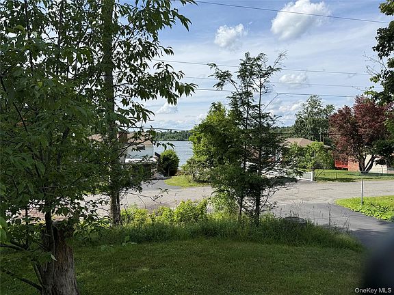 2nd image of 180 Winston Dr