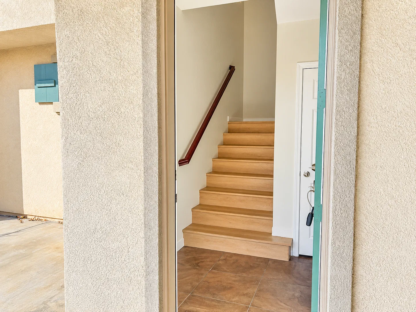 2 bed, 1223 sqft, $3,600 — Photo 4