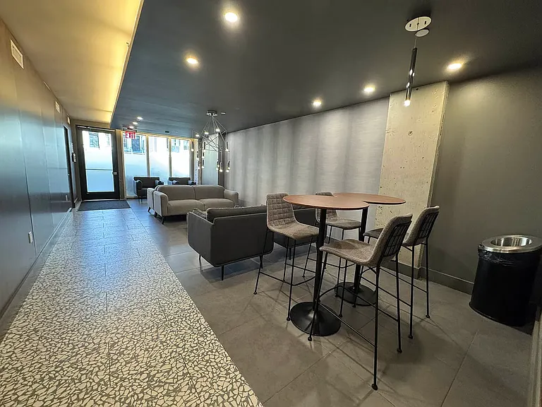 150 Lenox Rd #6C — Photo 15