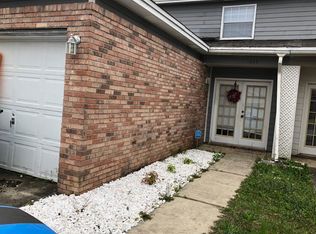 1828 Whispering Oaks Ln, Fort Walton Beach, FL 32547