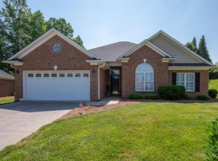 285 Fryes Creek Ln #103, Clemmons, NC 27012