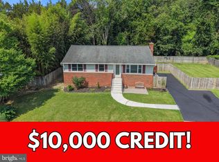 7100 Old Chapel Dr, Bowie, MD 20715