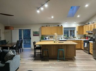 61334 Wecoma Ct, Bend, OR 97702