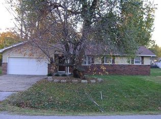 441 S Airwood Ave, Springfield, MO 65802