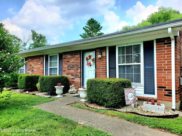 7709 Rochelle Rd, Louisville, KY 40228