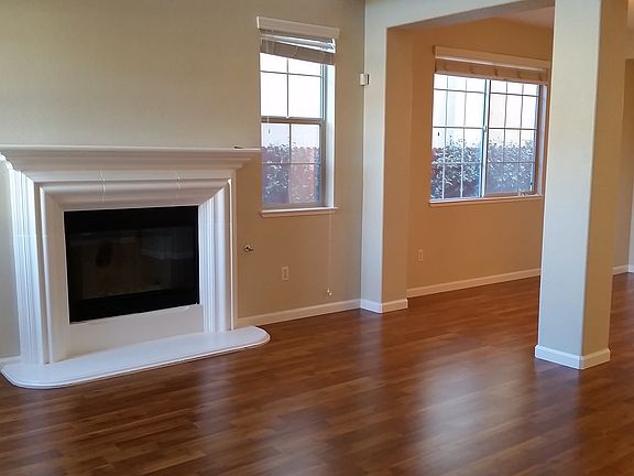 3rd image of 10160 Brenna Way