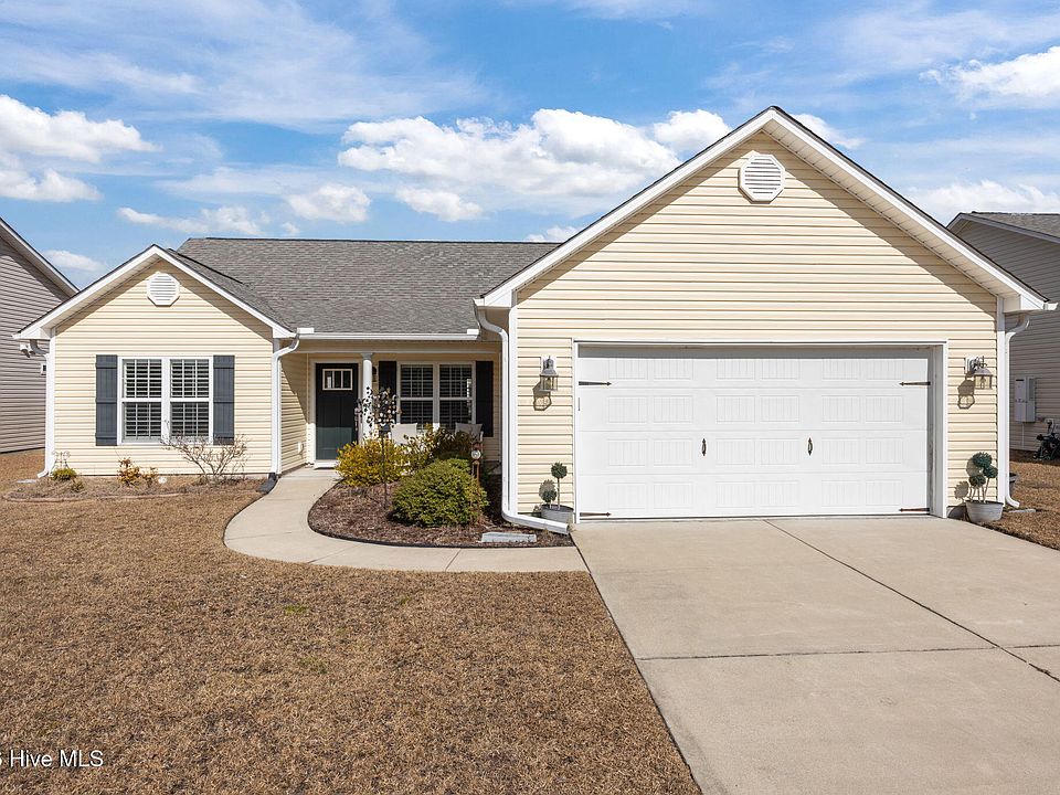1st image of 208 Bungalow Drive