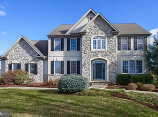 309 Chadwyck Ln, Lititz, PA 17543