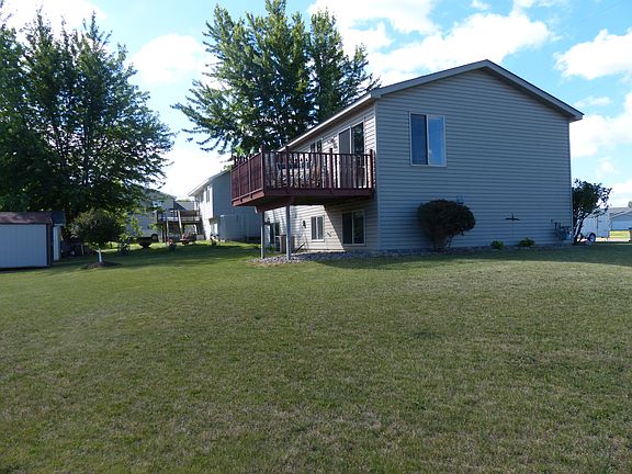 3rd image of 255 Orchard Pkwy W