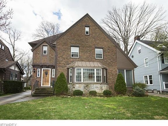 2nd image of 20595 Beachwood Dr
