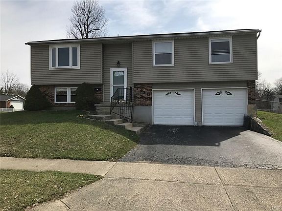 2nd image of 4430 Strathaven Dr