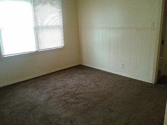 5th image of 435 N 17th St APT B