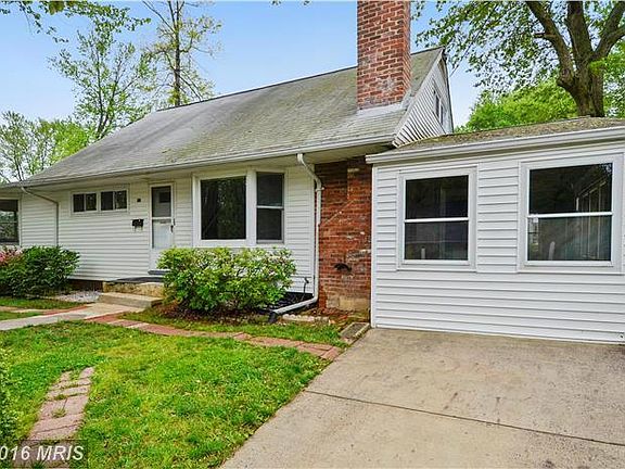 3rd image of 316 Bradley Ave