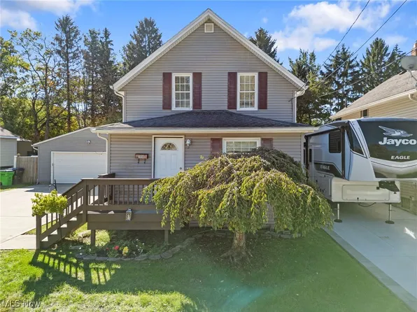 3958 Warner St, Mogadore, OH 44260