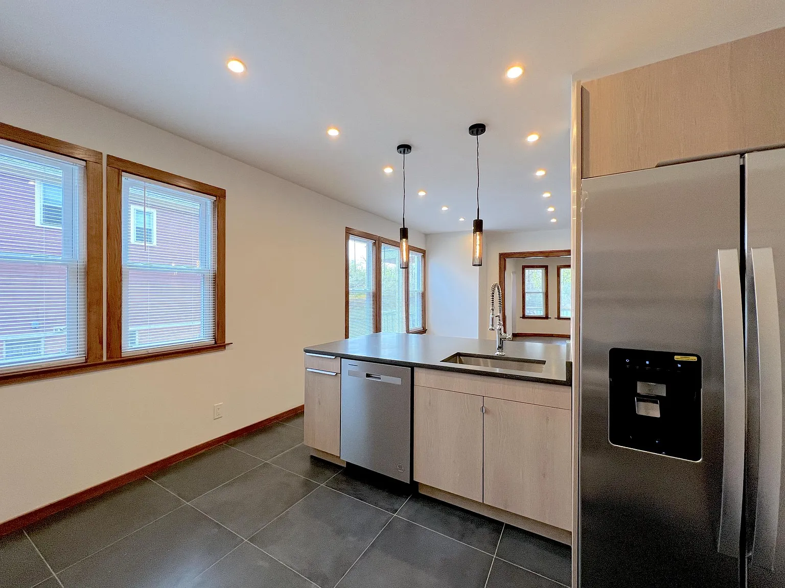 5038 Seminole St — Photo 4