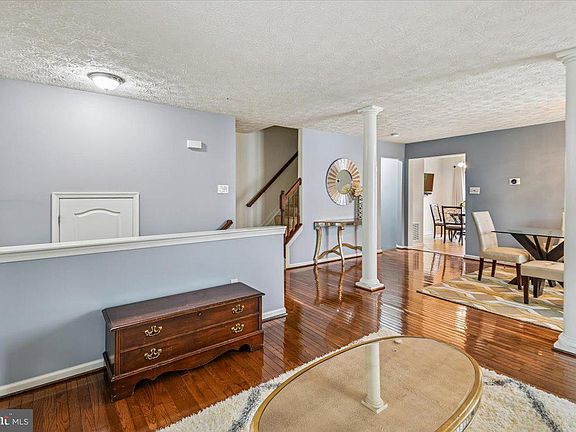 5th image of 16420 Elysian Ln
