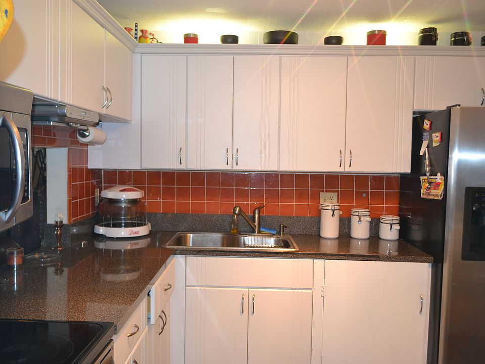 1st image of 1891 SW 81st Ave APT 302